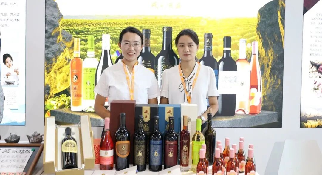 99145d89dd6643b8b4e923d359442baa.png 图片1.png